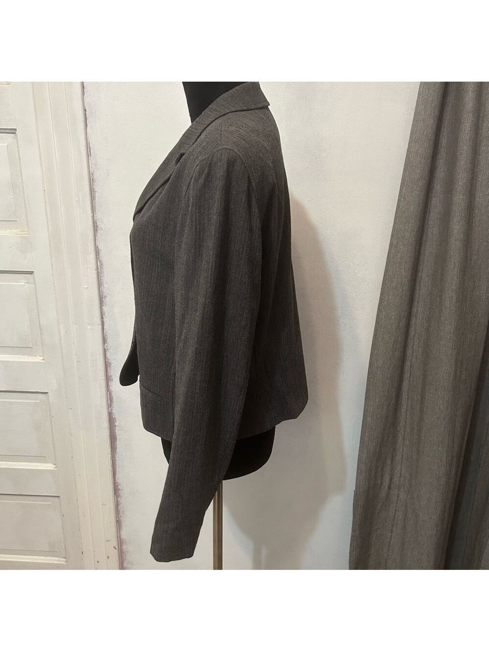 Lauren Ralph Lauren Women Wool Blazer 12 Gray Office Boxy 3 Button Work Career - Picture 3 of 8